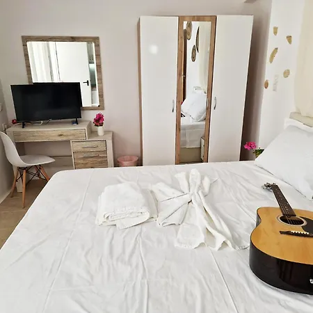 Olympio Luxury Paros Apartment Marpissa